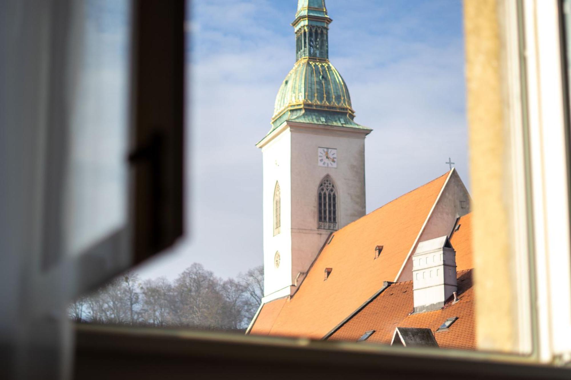 Best Location Apartment Air-Conditioned Bratislava Luaran gambar