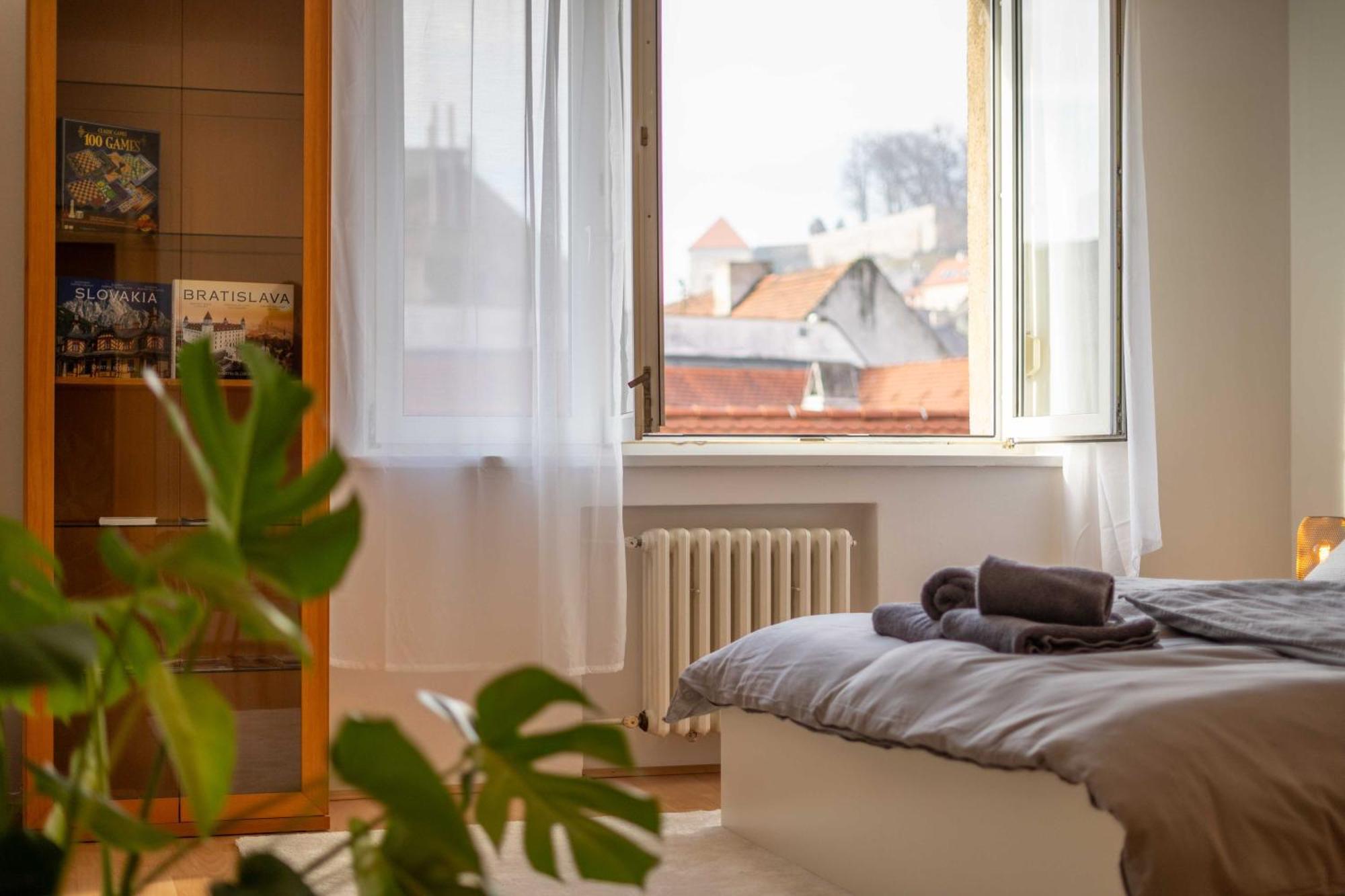 Best Location Apartment Air-Conditioned Bratislava Luaran gambar